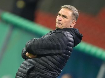 Will gegen Wales die EM-Qualifikation perfekt machen: U21-Coach Stefan Kuntz. Foto: Swen Pförtner/dpa Will gegen Wales die EM-Qualifikation perfekt machen: U21-Coach Stefan Kuntz. Foto: Swen Pförtner/dpa