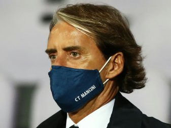 Roberto Mancini hat Corona-Infektion überwunden Roberto Mancini hat Corona-Infektion überwunden