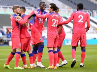 Timo Werner feiert mit seinen Teamkollegen den Führungstreffer im Spiel bei Newcastle United. Foto: Alex Pantling/PA Wire/dpa Timo Werner feiert mit seinen Teamkollegen den Führungstreffer im Spiel bei Newcastle United. Foto: Alex Pantling/PA Wire/dpa