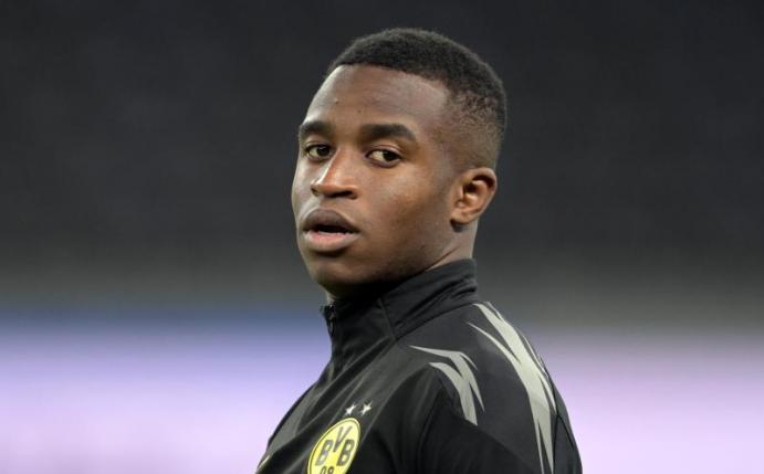 Kein Fußballer war bei seinem ersten Bundesliga-Spiel jünger als Youssoufa Moukoko. Foto: Soeren Stache/dpa-Zentralbild/ZB