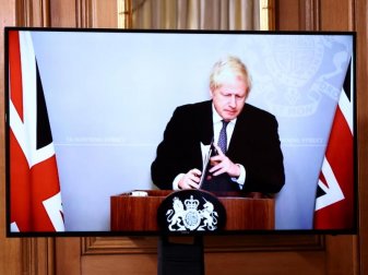 Hat angekündigt, dass vom 2. Dezember an bis zu 4000 Zuschauer wieder zu Sportveranstaltungen zugelassen werden können: Boris Johnson. Foto: Henry Nicholls/PA Wire/dpa Hat angekündigt, dass vom 2. Dezember an bis zu 4000 Zuschauer wieder zu Sportveranstaltungen zugelassen werden können: Boris Johnson. Foto: Henry Nicholls/PA Wire/dpa