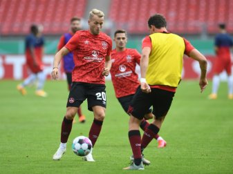 Köpke (l.) fehlt Nürnberg wegen eines Kreuzbandrisses Köpke (l.) fehlt Nürnberg wegen eines Kreuzbandrisses