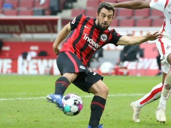 Younes kehrte Donnerstag ins Mannschaftstraining zurück Younes kehrte Donnerstag ins Mannschaftstraining zurück