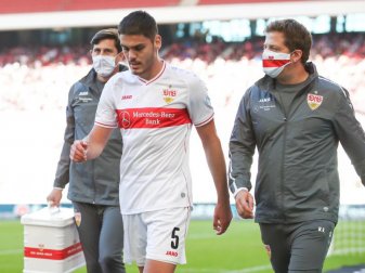 Stuttgarts Konstantinos Mavropanos ist nach seiner Verletzung wieder fit für das Spiel gegen Bayern München. Foto: Tom Weller/dpa Stuttgarts Konstantinos Mavropanos ist nach seiner Verletzung wieder fit für das Spiel gegen Bayern München. Foto: Tom Weller/dpa