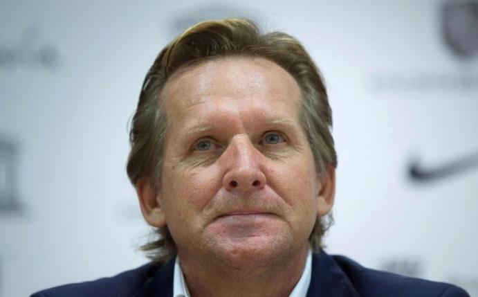 Bernd Schuster spielte früher mit Diego Maradona gemeinsam beim FC Barcelona. Foto: Jorge Zapata/EFE/dpa