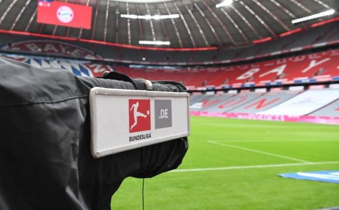 Bayern München kassiert laut Medienbericht insgesamt 105,4 Millionen Euro aus der TV-Vermarktung. Foto: Sven Hoppe/dpa-Pool/dpa