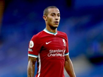 Die Rückkehr des verletzten Thiago beim FC Liverpool verzögert sich. Foto: Matt Dunham/PA Wire/dpa Die Rückkehr des verletzten Thiago beim FC Liverpool verzögert sich. Foto: Matt Dunham/PA Wire/dpa