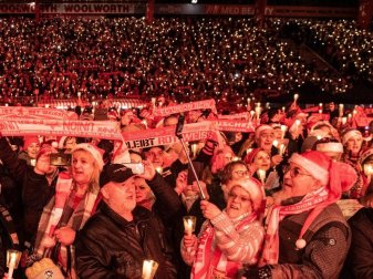 Das Weihnachtssingen im Stadion An der Alten Försterei fällt 2020 aus. Foto: Paul Zinken/dpa Das Weihnachtssingen im Stadion An der Alten Försterei fällt 2020 aus. Foto: Paul Zinken/dpa
