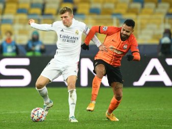 Toni Kroos droht mit Real das CL-Aus Toni Kroos droht mit Real das CL-Aus