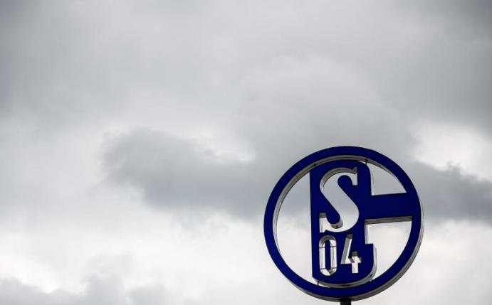 Der FC Schalke 04 ist noch sechs Spiele vom durch Tasmania Berlin aufgestellten Rekord 31 nicht gewonnener Spiele entfernt. Foto: Fabian Strauch/dpa