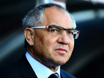 Befürworter des Medizinballs im Training: Felix Magath Befürworter des Medizinballs im Training: Felix Magath