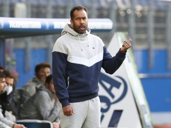 Thioune und der HSV verlieren drittes Spiel in Folge Thioune und der HSV verlieren drittes Spiel in Folge