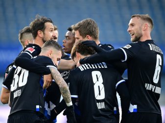 Arminia Bielefeld bejubelt zweiten Saisonsieg Arminia Bielefeld bejubelt zweiten Saisonsieg
