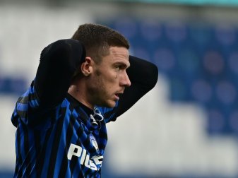 Robin Gosens wurde positiv auf das Coronavirus gestestet Robin Gosens wurde positiv auf das Coronavirus gestestet