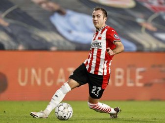 Eindhovens Mario Götze am Ball. Foto: Maurice Van Steen/ANP/dpa Eindhovens Mario Götze am Ball. Foto: Maurice Van Steen/ANP/dpa