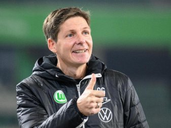Hat mit Wolfsburg noch etwas vor: VfL-Coach Oliver Glasner. Foto: Swen Pförtner/dpa Hat mit Wolfsburg noch etwas vor: VfL-Coach Oliver Glasner. Foto: Swen Pförtner/dpa