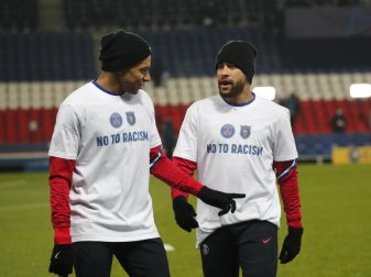 Starstürmer von Paris Saint-Germain: Kylian Mbappe (l) und Neymar. Foto: Francois Mori/AP/dpa
