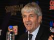 Paolo Rossi spricht 2016 auf einer Pressekonferenz. Der ehemalige Fußball-Weltmeister ist im Alter von 64 Jahren gestorben. Foto: David Martinez Pelcastre/EFE/dpa