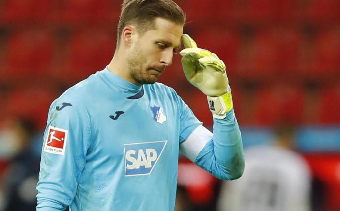 Droht ein Nachspiel durch den DFB: Hoffenheim-Keeper Oliver Baumann. Foto: Thilo Schmuelgen/Reuters/Pool/dpa