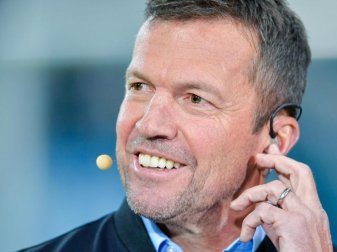 Lothar Matthäus arbeitet derzeit als Fußball-Experte für den TV-Sender Sky. Foto: Uwe Anspach/dpa