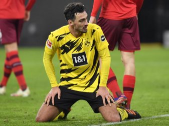 Stellt durch die Corona-Pandemie eine deutliche Mehrbelastung fest: BVB-Profi Mats Hummels. Foto: Martin Meissner/Pool AP/dpa Stellt durch die Corona-Pandemie eine deutliche Mehrbelastung fest: BVB-Profi Mats Hummels. Foto: Martin Meissner/Pool AP/dpa