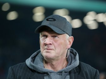Stefan Effenberg kritisiert Dortmunder Transferpolitik Stefan Effenberg kritisiert Dortmunder Transferpolitik