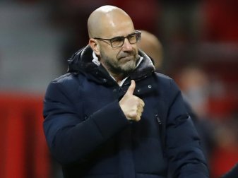 Bosz geht mit Vorfreude in den Gipfel gegen Bayern Bosz geht mit Vorfreude in den Gipfel gegen Bayern