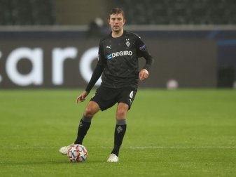 Kramer soll Sebastian Rode bespuckt haben