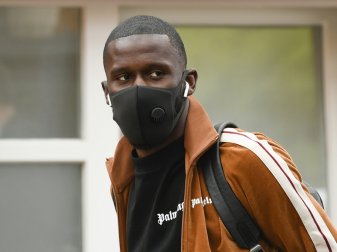 Antonio Rüdiger spendiert Pflegekräften ein Mittagessen Antonio Rüdiger spendiert Pflegekräften ein Mittagessen