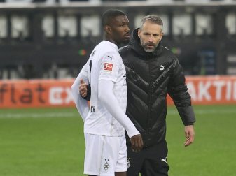 Marco Rose entschuldigt sich nach Thurams Spuckattacke Marco Rose entschuldigt sich nach Thurams Spuckattacke