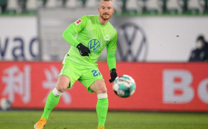 Wurde kurz vor dem Spiel gegen Stuttgart positiv auf Corona getestet: Wolfsburgs Maximilian Arnold. Foto: Swen Pförtner/dpa