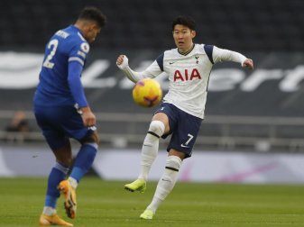 Tottenhams Heung-min Son (r) im Duell mit James Justin von Leicester City. Foto: Frank Augstein/AP Pool/dpa Tottenhams Heung-min Son (r) im Duell mit James Justin von Leicester City. Foto: Frank Augstein/AP Pool/dpa