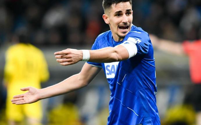 Fehlt Hoffenheim weiterhin: 1899-Kapitän Benjamin Hübner. Foto: Tom Weller/dpa