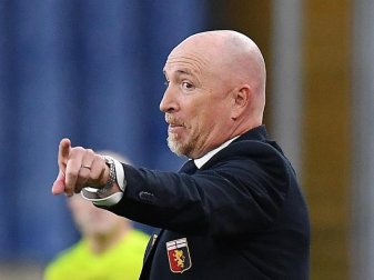 Der abstiegsgefährdete Fußball-Club CFC Genua 1893 aus Italien hat seinen Trainer, Rolando Maran, entlassen. Foto: Tano Pecoraro/LaPresse via ZUMA Press/dpa Der abstiegsgefährdete Fußball-Club CFC Genua 1893 aus Italien hat seinen Trainer, Rolando Maran, entlassen. Foto: Tano Pecoraro/LaPresse via ZUMA Press/dpa