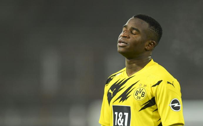 Medien: Moukoko fehlt Dortmund gegen Braunschweig