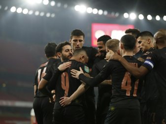 Manchester City gewinnt bei Arsenal 4:1 Manchester City gewinnt bei Arsenal 4:1