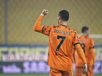 Cristiano Ronaldo will mit Juventus Turin Erfolge feiern. Foto: Massimo Paolone/LaPresse/AP/dpa Cristiano Ronaldo will mit Juventus Turin Erfolge feiern. Foto: Massimo Paolone/LaPresse/AP/dpa