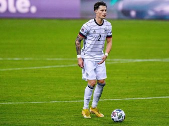 Robin Koch engagiert sich wohltätig Robin Koch engagiert sich wohltätig