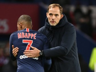 Mbappe bedankt sich zum Abschied bei Tuchel Mbappe bedankt sich zum Abschied bei Tuchel