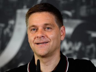 Hat seinen Vertrag bei Union Berlin vorzeitig verlängert: Oliver Ruhnert. Foto: Soeren Stache/dpa-Zentralbild/dpa Hat seinen Vertrag bei Union Berlin vorzeitig verlängert: Oliver Ruhnert. Foto: Soeren Stache/dpa-Zentralbild/dpa