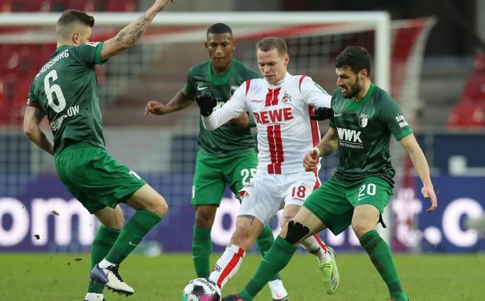 Augsburg setzt sich knapp gegen Köln durch