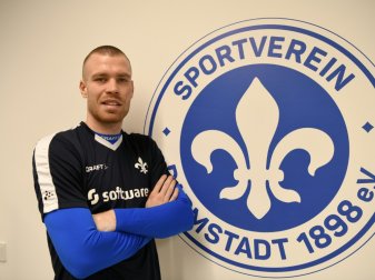 Darmstadt verpflichtet Verteidiger Thomas Isherwood