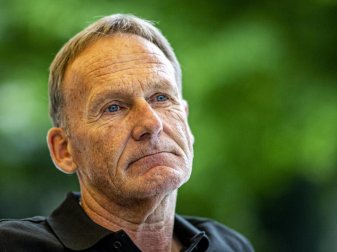 Hans-Joachim Watzke setzen die Geisterspiele in der Fußball-Bundesliga während der Coronavirus-Pandemie zu. Foto: David Inderlied/dpa