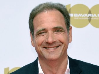 Carsten Schmidt, neuer Vorsitzender der Geschäftsführung bei Hertha BSC. Foto: Felix Hörhager/dpa Carsten Schmidt, neuer Vorsitzender der Geschäftsführung bei Hertha BSC. Foto: Felix Hörhager/dpa