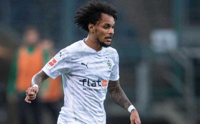Fällt verletzt für Borussia Mönchengladbach aus: Valentino Lazaro. Foto: Marius Becker/dpa