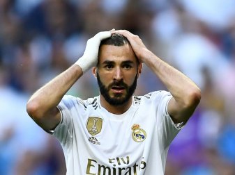 Karim Benzema muss sich vor Gericht verantworten Karim Benzema muss sich vor Gericht verantworten