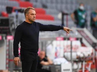 Nimmt die Bayern-Stars in Gladbach in die Pflicht: Trainer Hansi Flick. Foto: Matthias Balk/dpa