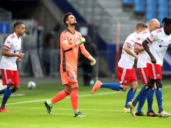 Der Hamburger SV bleibt Spitzenreiter der 2. Bundesliga Der Hamburger SV bleibt Spitzenreiter der 2. Bundesliga