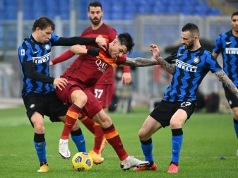 Inter Mailand und AS Rom trennen sich 2:2 Inter Mailand und AS Rom trennen sich 2:2