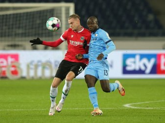 Marvin Ducksch (l.) erzielt einen Doppelpack Marvin Ducksch (l.) erzielt einen Doppelpack